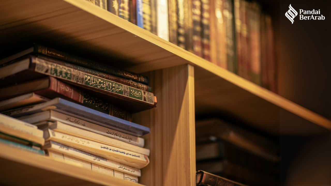 7 Hadis tentang Keutamaan Bahasa Arab